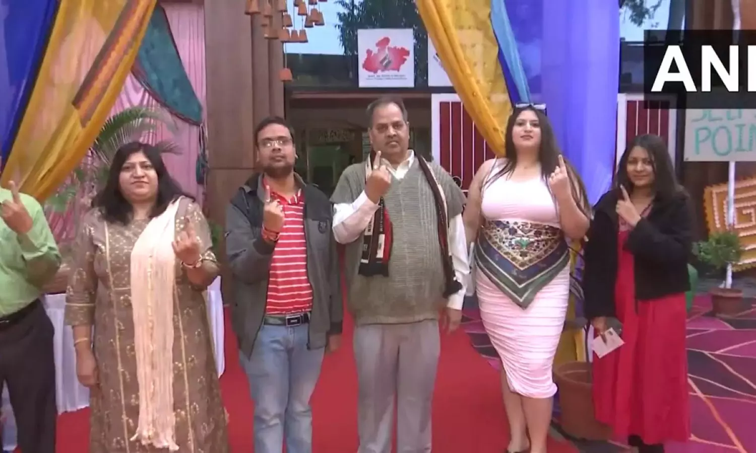 People show their inked fingers after casting... ... Assembly polls live: Polling ends in MP, 68.15% voter turnout in Chhattisgarh People show their inked fingers after casting... ... Assembly polls live: Polling ends in MP, 68.15% voter turnout in Chhattisgarh