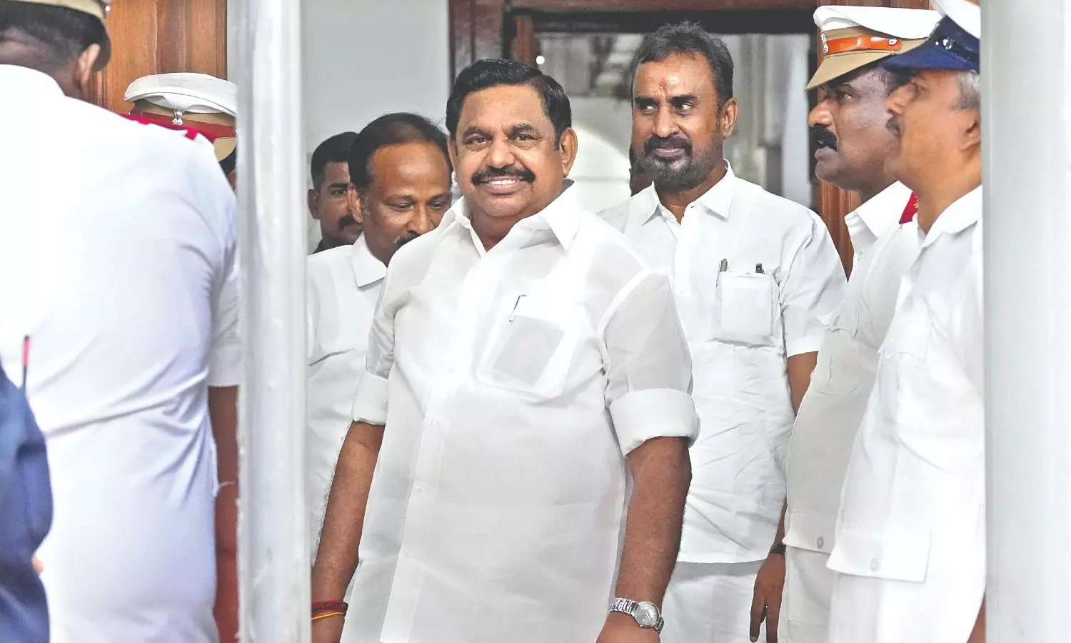 EPS cites Kalaignar’s Nenjukku Neethi to question DMK Bill for making CM as chancellor