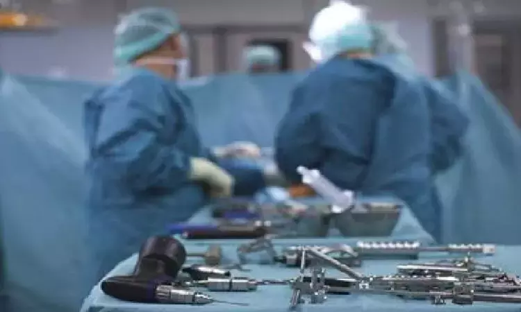 Bengal man faints in city, rescued by constable