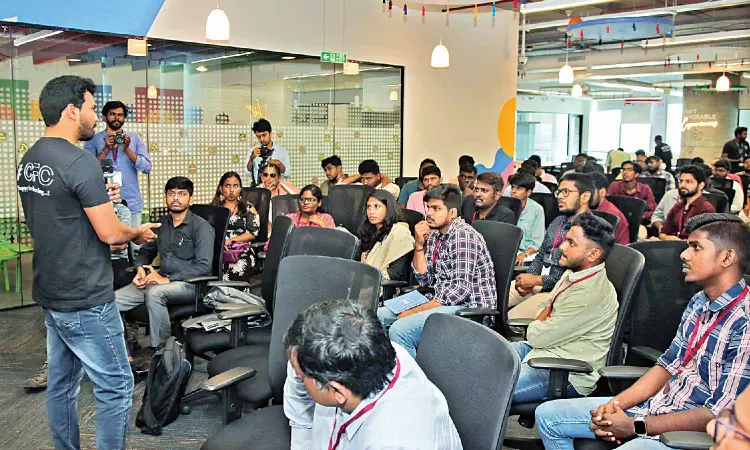 Summit to connect freelancers, start-up enthusiasts