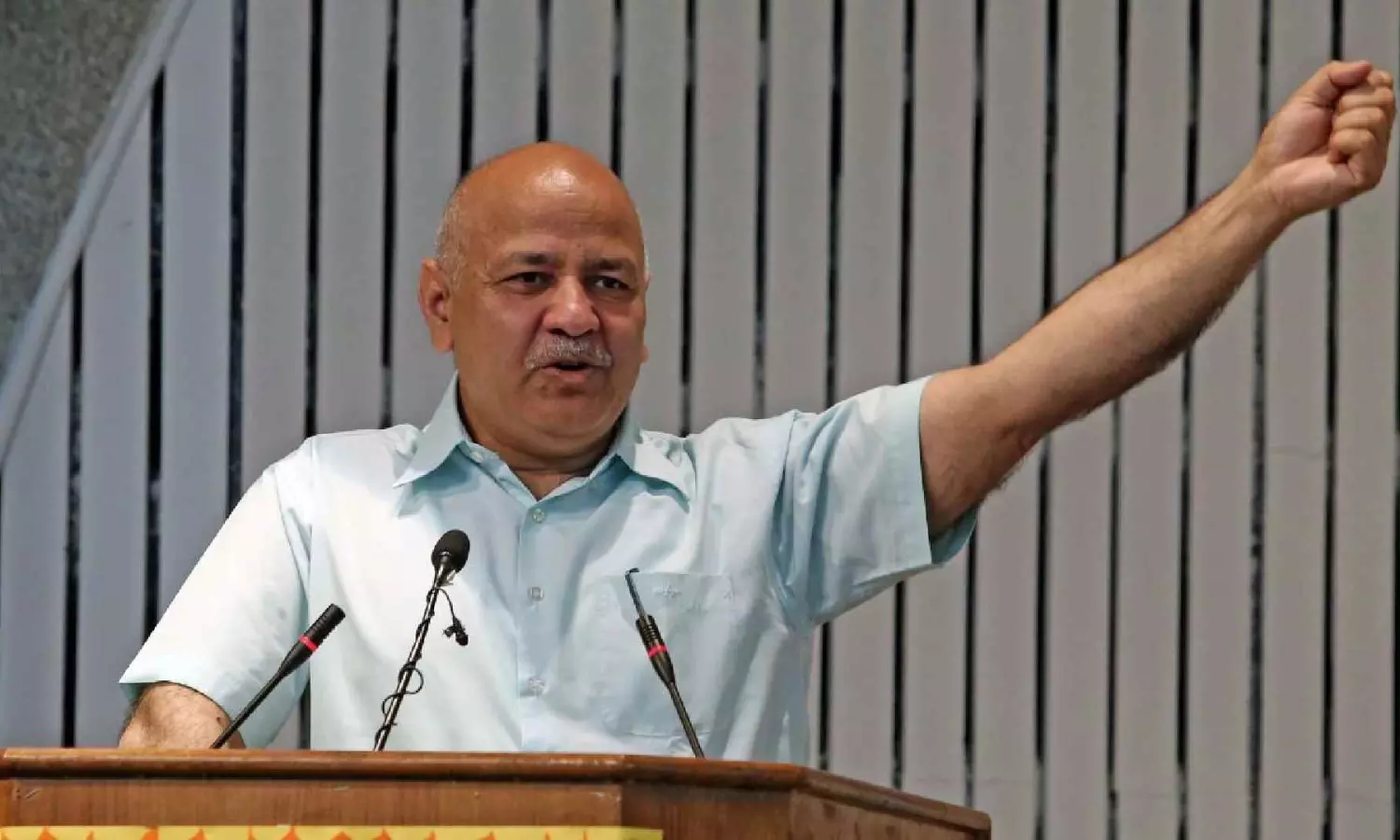 Sisodia holds meeting with AAP leaders, discusses Delhi Assembly poll strategy Sisodia holds meeting with AAP leaders, discusses Delhi Assembly poll strategy
