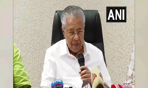 CM Vijayan lauds DYFI intervention during black flag protest by Youth Congress