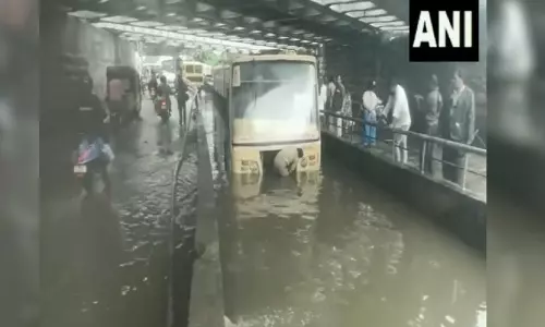 Bus stuck in subway, traffic affected as heavy rains in Chennai