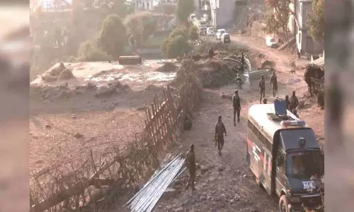 J-K: Four army personnel killed in encounter with terrorists in Rajouri J-K: Four army personnel killed in encounter with terrorists in Rajouri