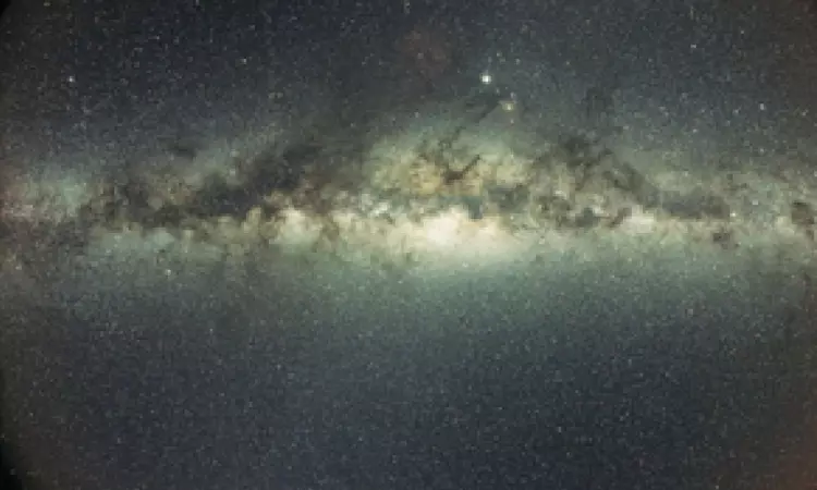 Webb spots never-before-seen features in heart of Milky Way Webb spots never-before-seen features in heart of Milky Way