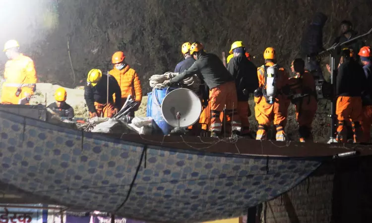 Uttarkashi: Welding experts from Delhi arrive at Silkyara tunnel site