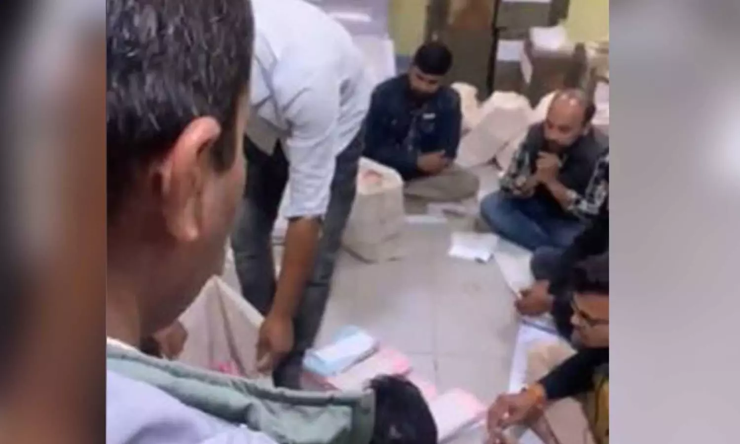 Cong accuses Election Officer of opening postal ballots before counting of votes