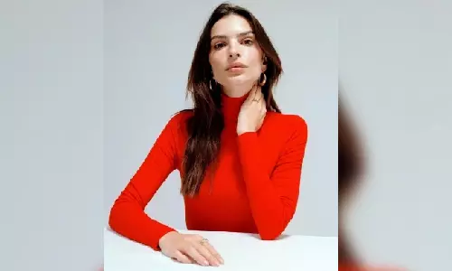 Emily Ratajkowski wants to pen book on divorce