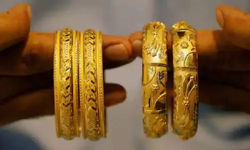 Gold prices rise to six-month high