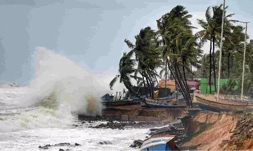 Cyclone Michaung is likely to form over the Bay of Bengal on Dec 1 Cyclone Michaung is likely to form over the Bay of Bengal on Dec 1
