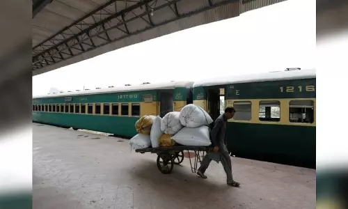 Heavy rainfall in Chagai leads to suspension of train services