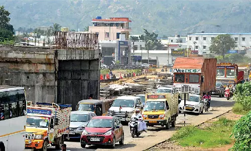 Works on Vellore NH to be over by May, says NHAI Works on Vellore NH to be over by May, says NHAI