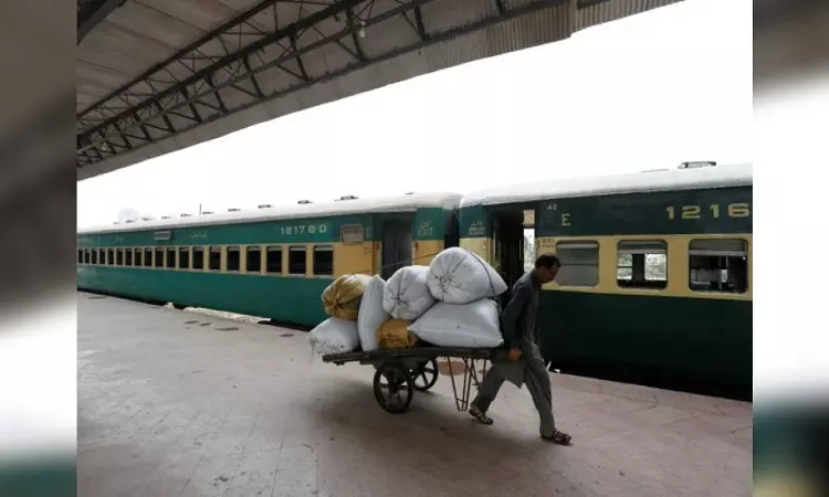 Heavy rainfall in Chagai leads to suspension of train services