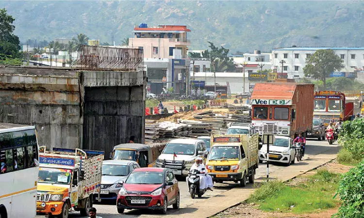Works on Vellore NH to be over by May, says NHAI Works on Vellore NH to be over by May, says NHAI