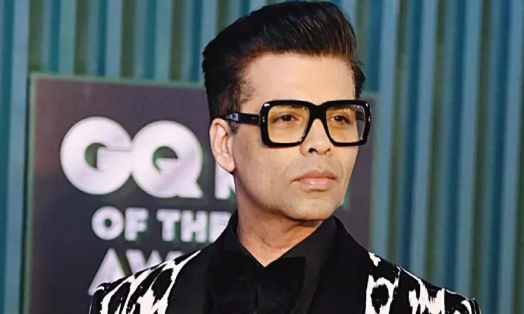 When KJo gave ‘DDLJ’ dancer’s outfit to Kajol for song’s shoot to save the day When KJo gave ‘DDLJ’ dancer’s outfit to Kajol for song’s shoot to save the day