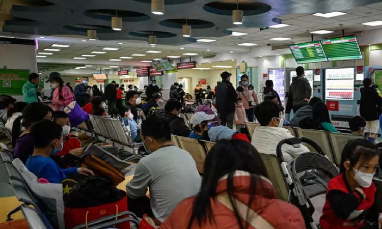 Pandemic shadows Is China muddling its response to flu spike? Pandemic shadows Is China muddling its response to flu spike?