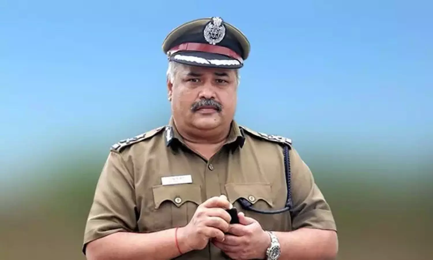 Rajesh Das asked take compulsory retirement