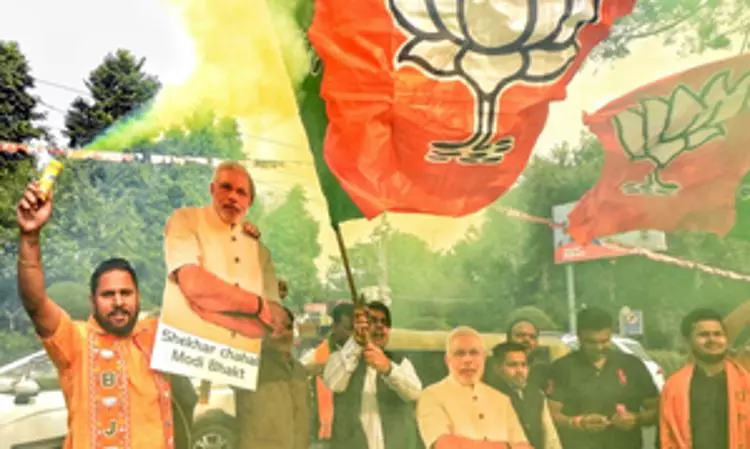 BJP leads on 53 seats, crosses majority mark in Chhattisgarh BJP leads on 53 seats, crosses majority mark in Chhattisgarh