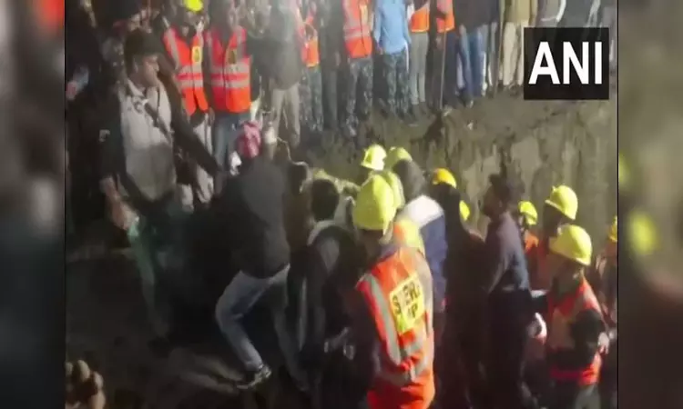 Five-year-old girl who fell into 25-ft borewell in Rajgarh rescued