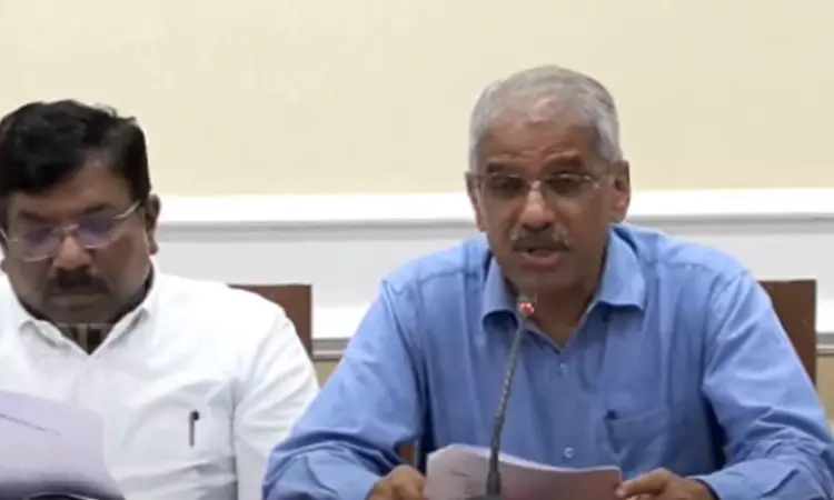 Clearing waterlogging in “black out” areas on priority: Chief Secretary Clearing waterlogging in “black out” areas on priority: Chief Secretary