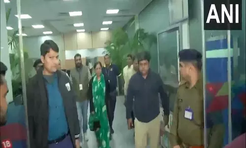 As suspense continues over Raj CM pick, Vasundhara Raje arrives in Delhi