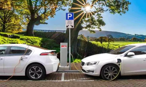 EV retail sales grow 25.5 pc to 1,52,606 units in November, says FADA