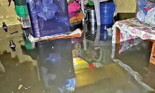 Industrial units charged of letting toxic waste into rainwater