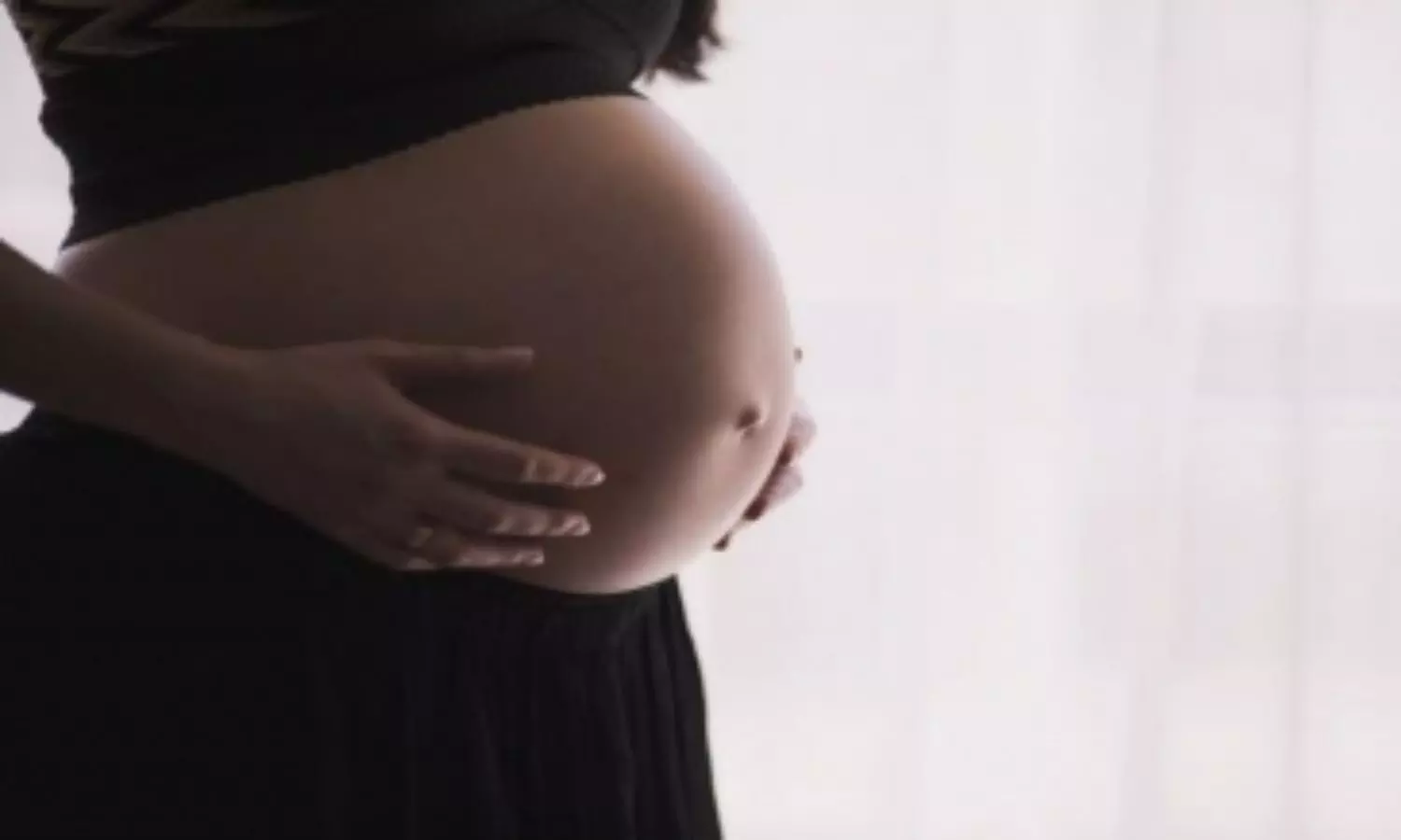 Covid late in pregnancy may up health risk for mothers