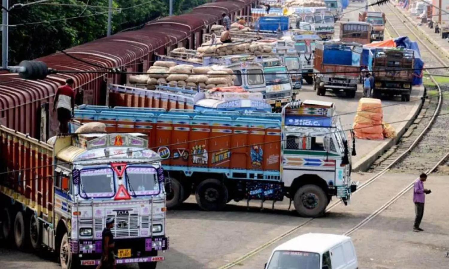 Govt makes air-conditioned truck cabin mandatory from Oct 2025