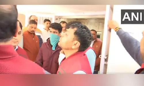 Delhi Police takes 3 accused in Gogamedis murder to Jaipur for handover to Rajasthan police