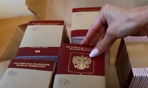Russians banned from travel to hand over passports within five days