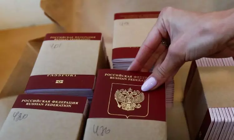 Russians banned from travel to hand over passports within five days