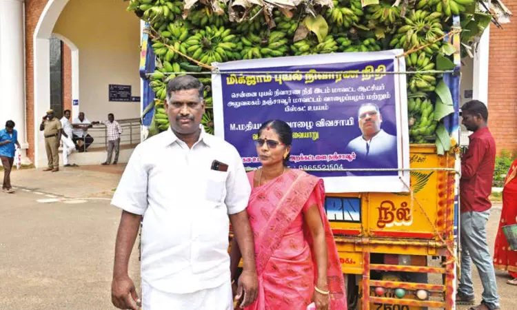 Thanjai farmer sends 4T bananas to flood-hit