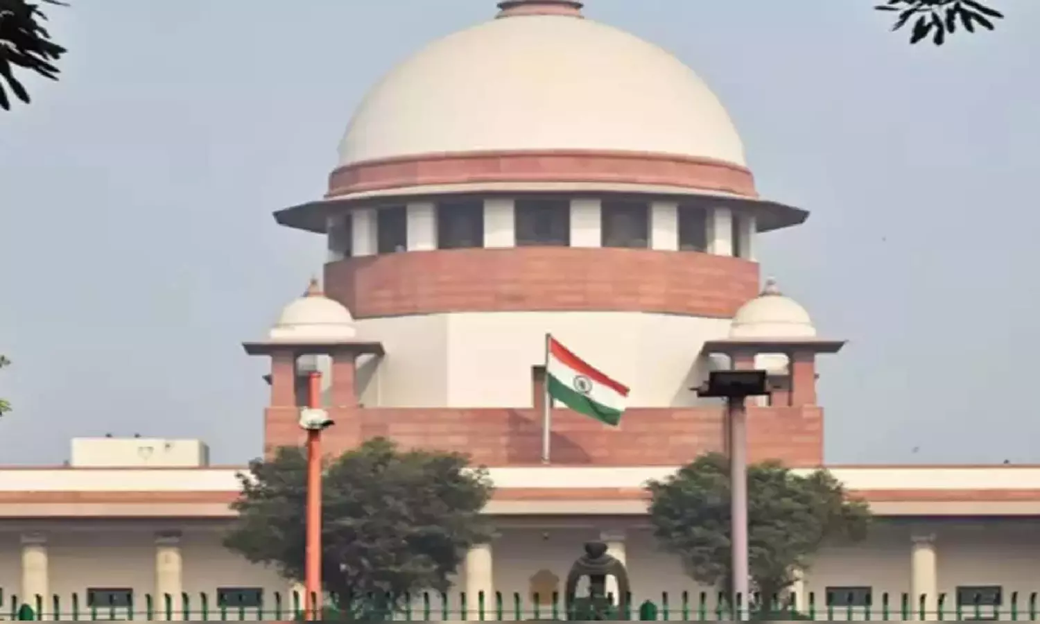 SC asks ED to present ECIR in Chhattisgarh liquor irregularities case SC asks ED to present ECIR in Chhattisgarh liquor irregularities case