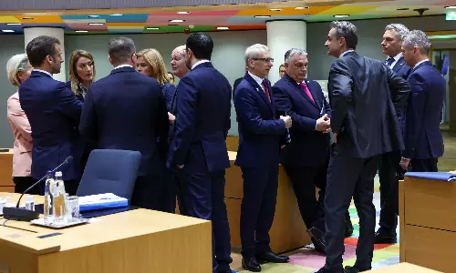 EU grants Ukraine membership talks but cant agree financial aid