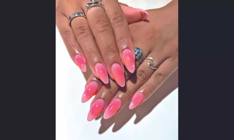 Christmas inspired nail trends