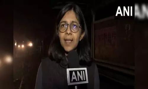 DCW chief Swati Maliwal inspects bus stops in Delhi for second consecutive day