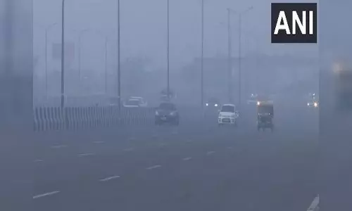 Delhis double trouble: Chilling cold and Very Poor air quality