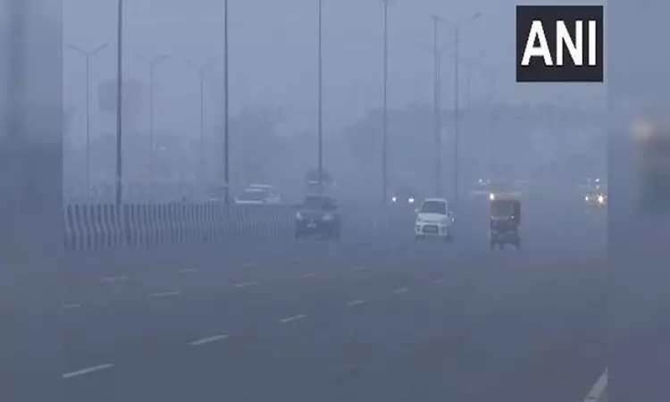 Delhis double trouble: Chilling cold and Very Poor air quality