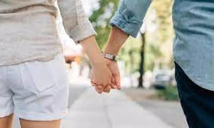 Extra-marital affair couple end lives