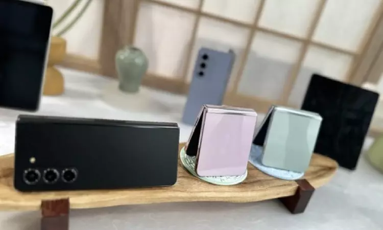 Samsung brings Galaxy foldables to its self-repair programme Samsung brings Galaxy foldables to its self-repair programme