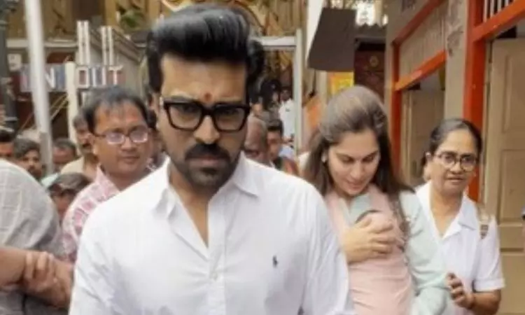 Ram Charan visits Mahalaxmi temple in Mumbai with wife Upasana, daughter Klin Kaara