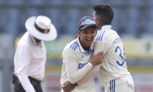 INDW v AUSW: Vastrakar claims two as India reduce Australia to 103/4 at lunch