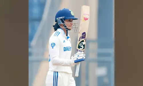 INDW v AUSW: Mandhana out for 74 as India reach 193/3 at lunch against fighting Australia