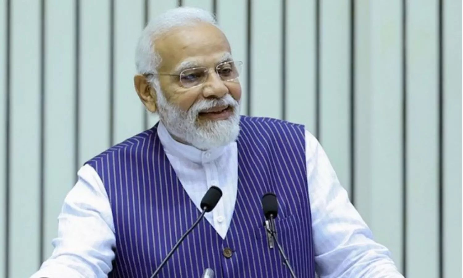 Todays India is moving incorporating both ancient and modern: PM Modi