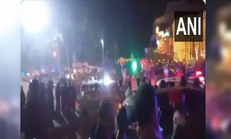 Makeshift bridge set up for Christmas celebrations in Neyyattinkara town in Kerala collapses, several injured