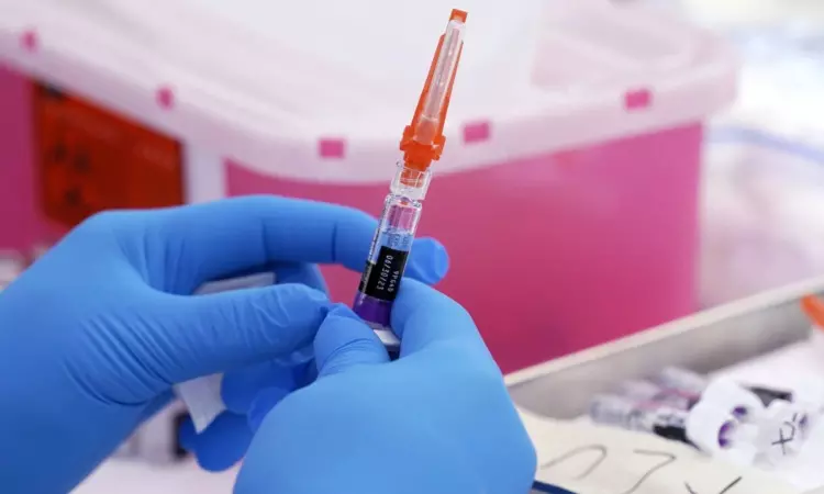 Flu and COVID infections are rising and could get worse over the holidays: CDC Flu and COVID infections are rising and could get worse over the holidays: CDC