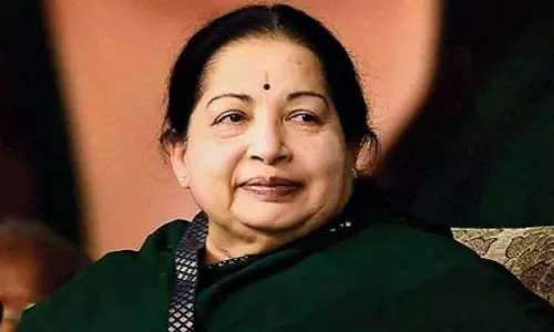 OPS kicks up row with claim of Rs. 2 crore loan to Jayalalithaa