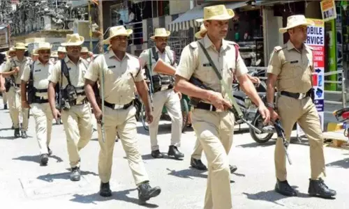 Dalit woman nude parade case: K’taka Police felicitate cops, people who tried to prevent incident