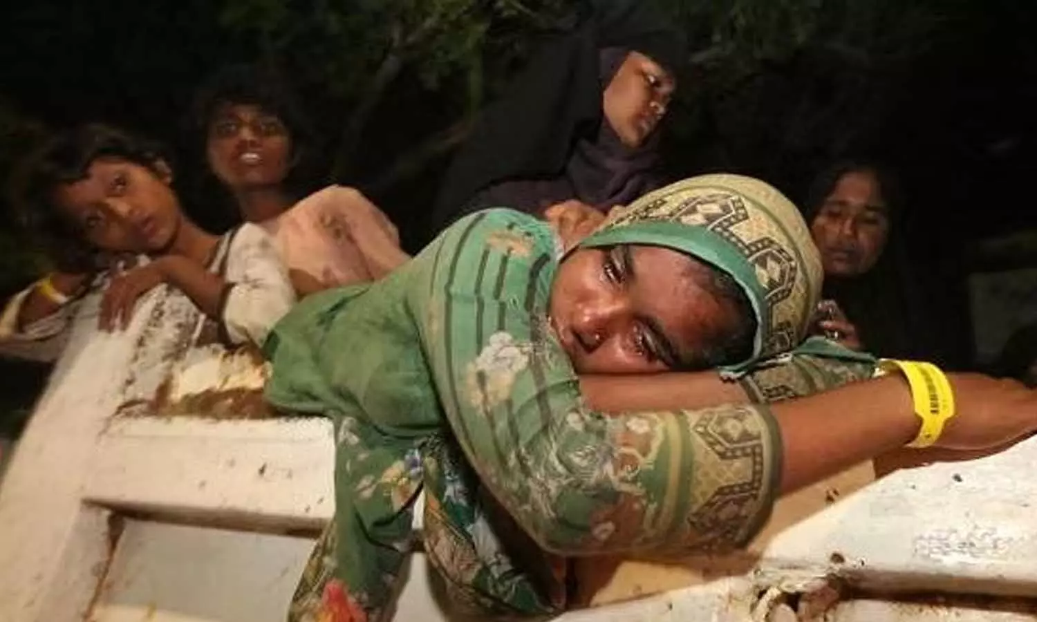 More than 140 Rohingya arrive in Indonesias North Sumatra More than 140 Rohingya arrive in Indonesias North Sumatra